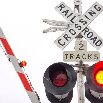 rt-rail-safety-week-2022-crossing-signal-hero-story